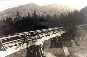 Die Brücke über den Dürnbach